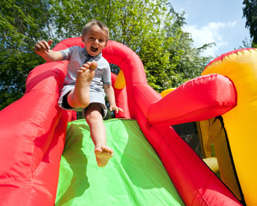 Kids Travis County and Williamson County: Inflatables and Attractions - Fun 4 Austin Kids