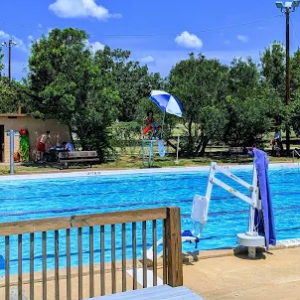 Brentwood Pool