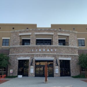 Bee Cave Public Library